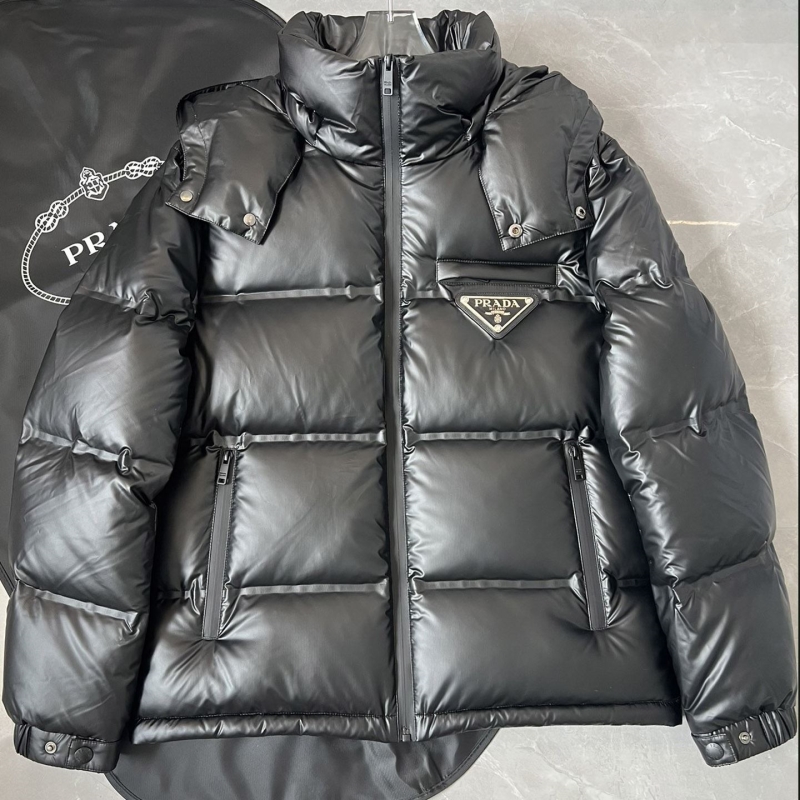 Pra*a down coat